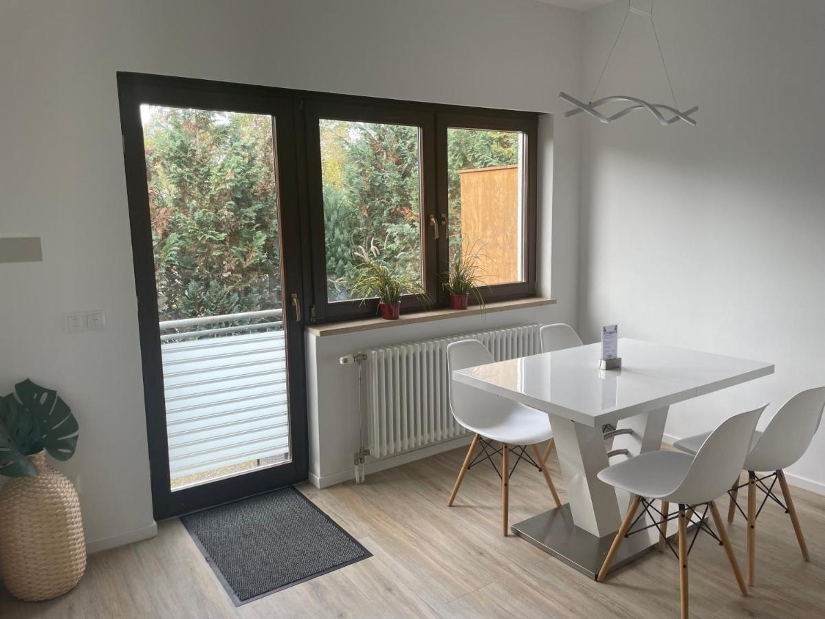 Apartment Im Freizeitpark Wiesloch Exteriör bild