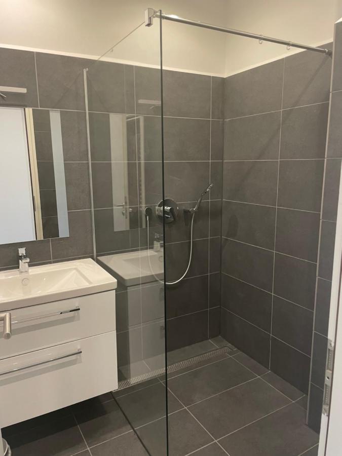Apartment Im Freizeitpark Wiesloch Exteriör bild